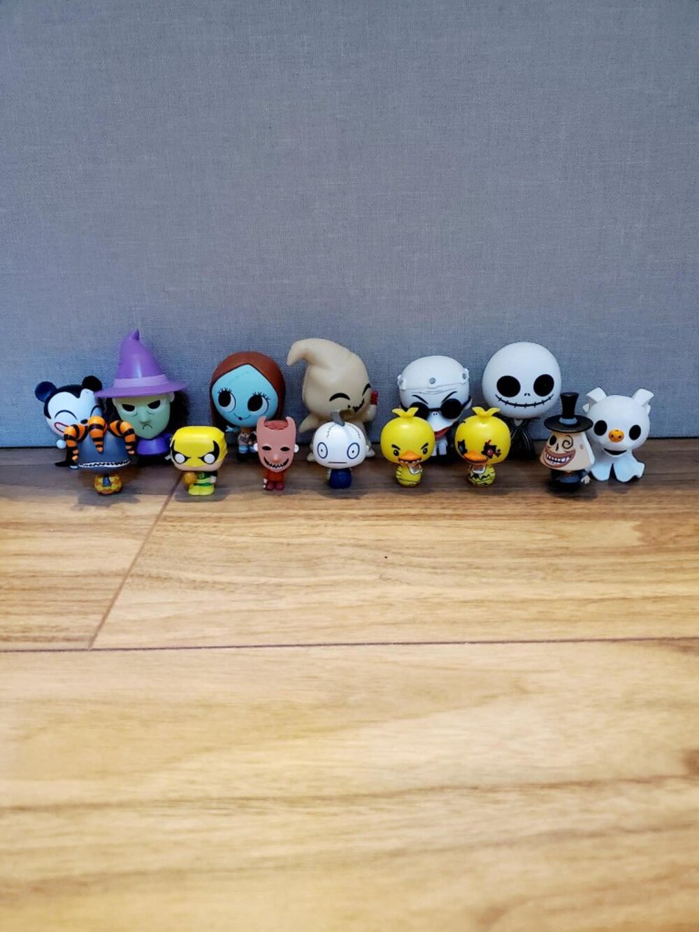 Funko Mystery Minis The Nightmare Before Christmas 14 Piece Vinyl Figure Lot